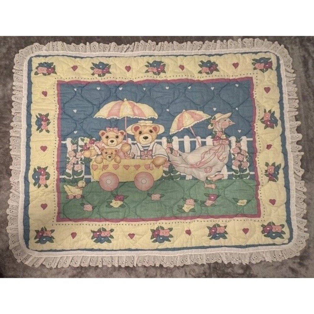 VTG Teddy Bear Family Baby Quilt Eyelet Trim Ruffles Goose Duck Farm Shower Gift